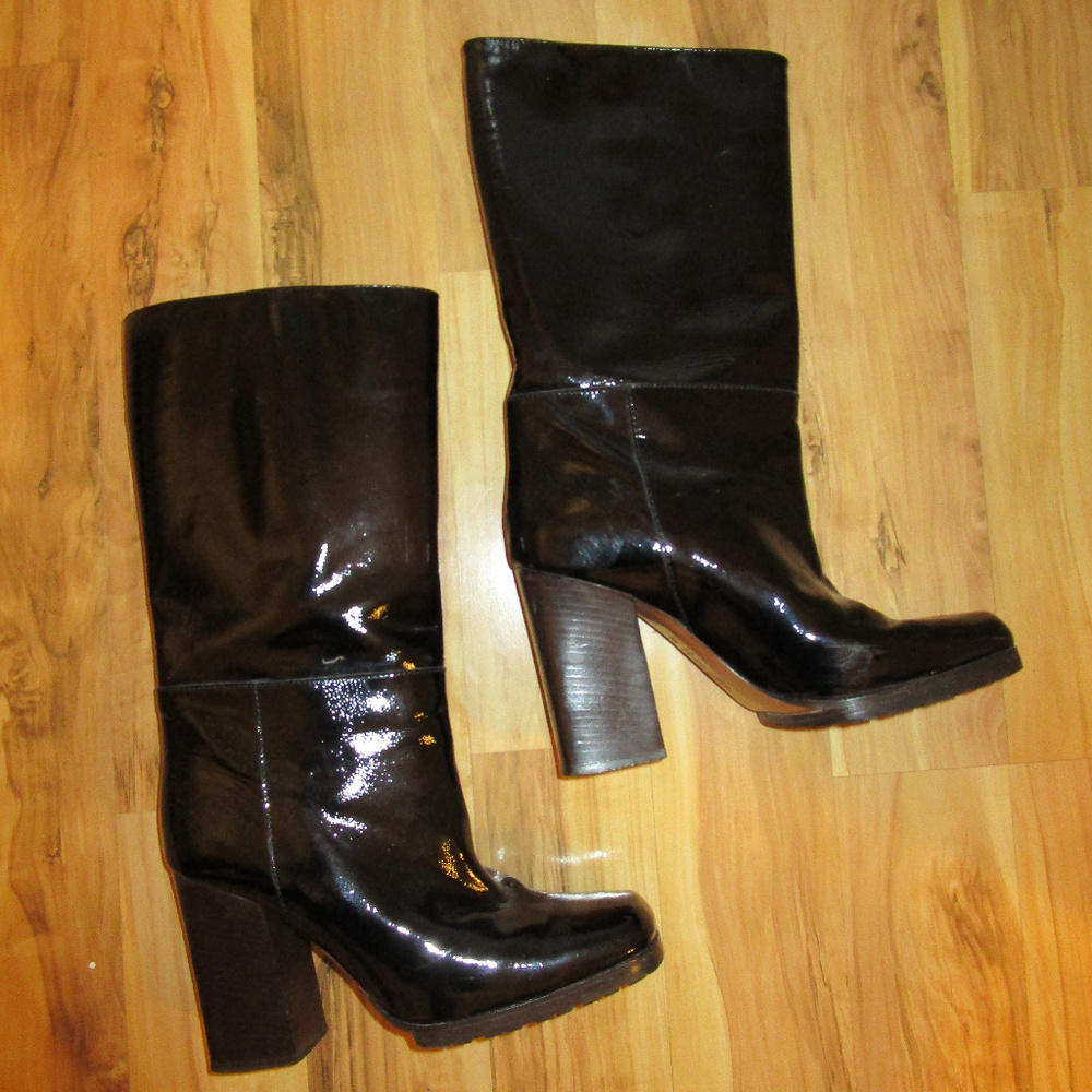 Black boots